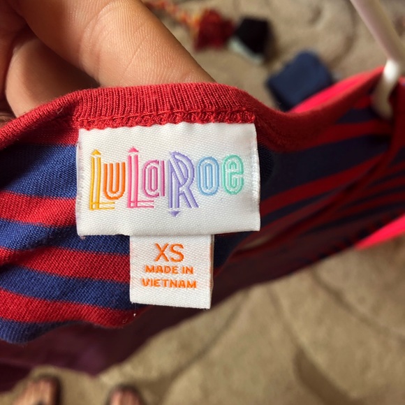 Lularoe - Picture 2 of 2